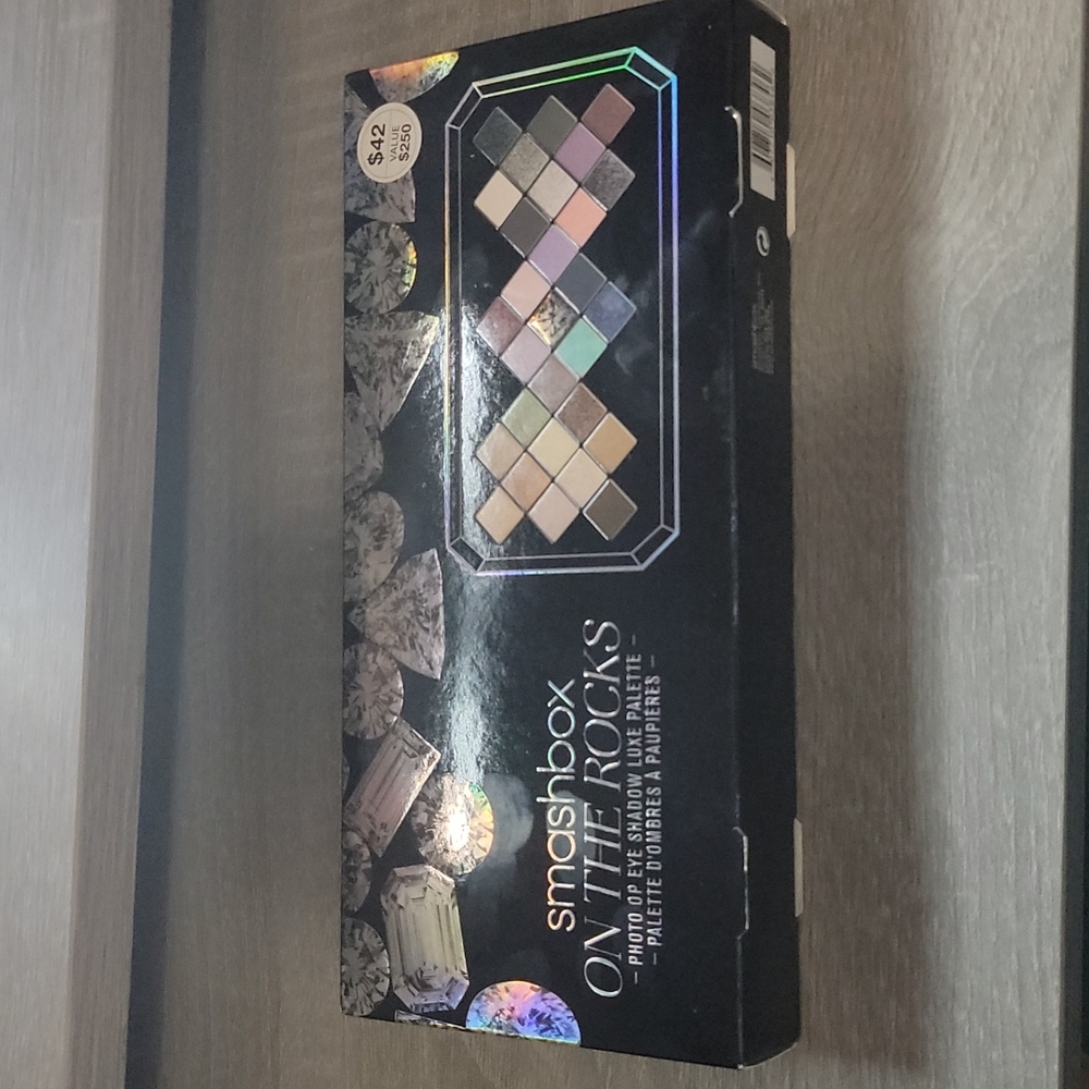 Smashbox On The Rocks Palette